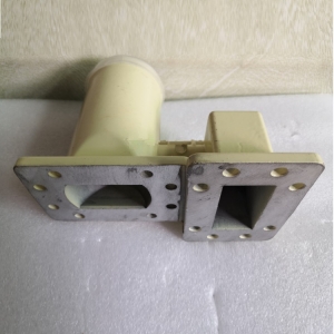 Huada Fiberglass Antenna High Frequency Head Dual Polarization Feed Source Plate